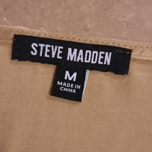 Steve Madden Faux Wrap Blouse Sz Medium Champagne Beige Cream Satin Look V Neck - Picture 5 of 10
